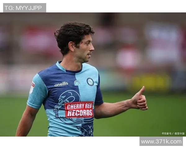 雷丁与博尔顿2018年精彩对决回顾与赛后分析