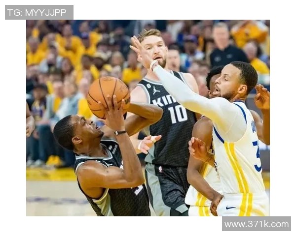 国王与勇士精彩对决回放12月29日全场亮点回顾与分析 国王与勇士精彩对决回放12月29日全场亮点回顾与分析