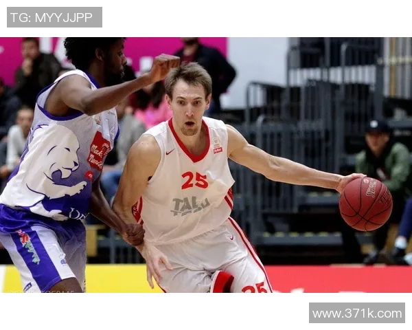 辽宁宏远与吉林延边的激烈对决展现篮球魅力与团队精神的巅峰对抗